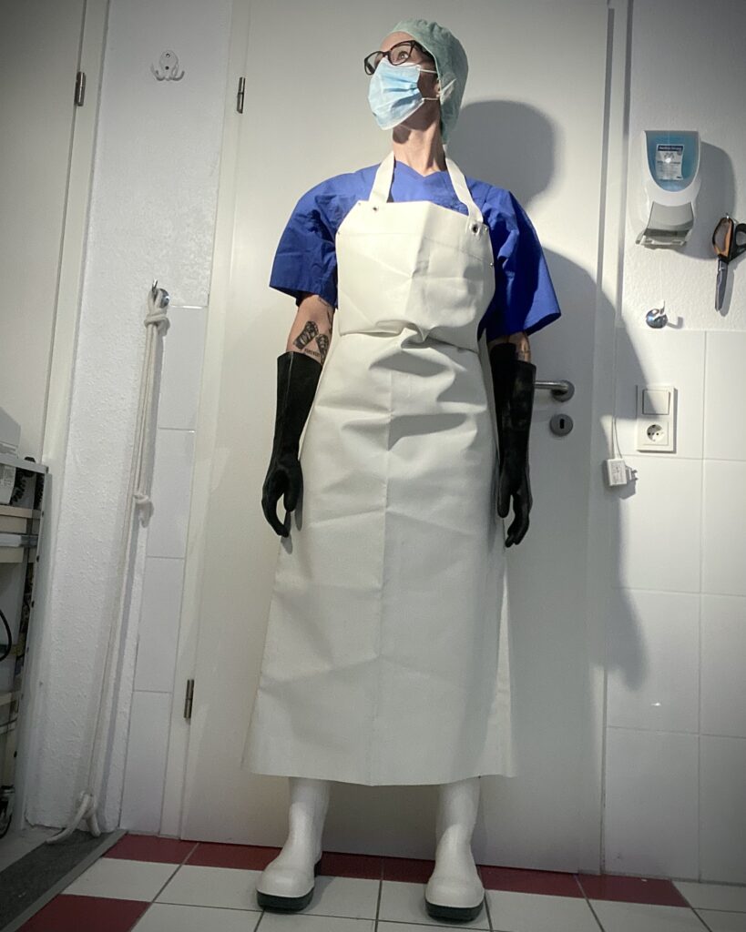 Agnes Winter Klinik Handschuhe Schürze